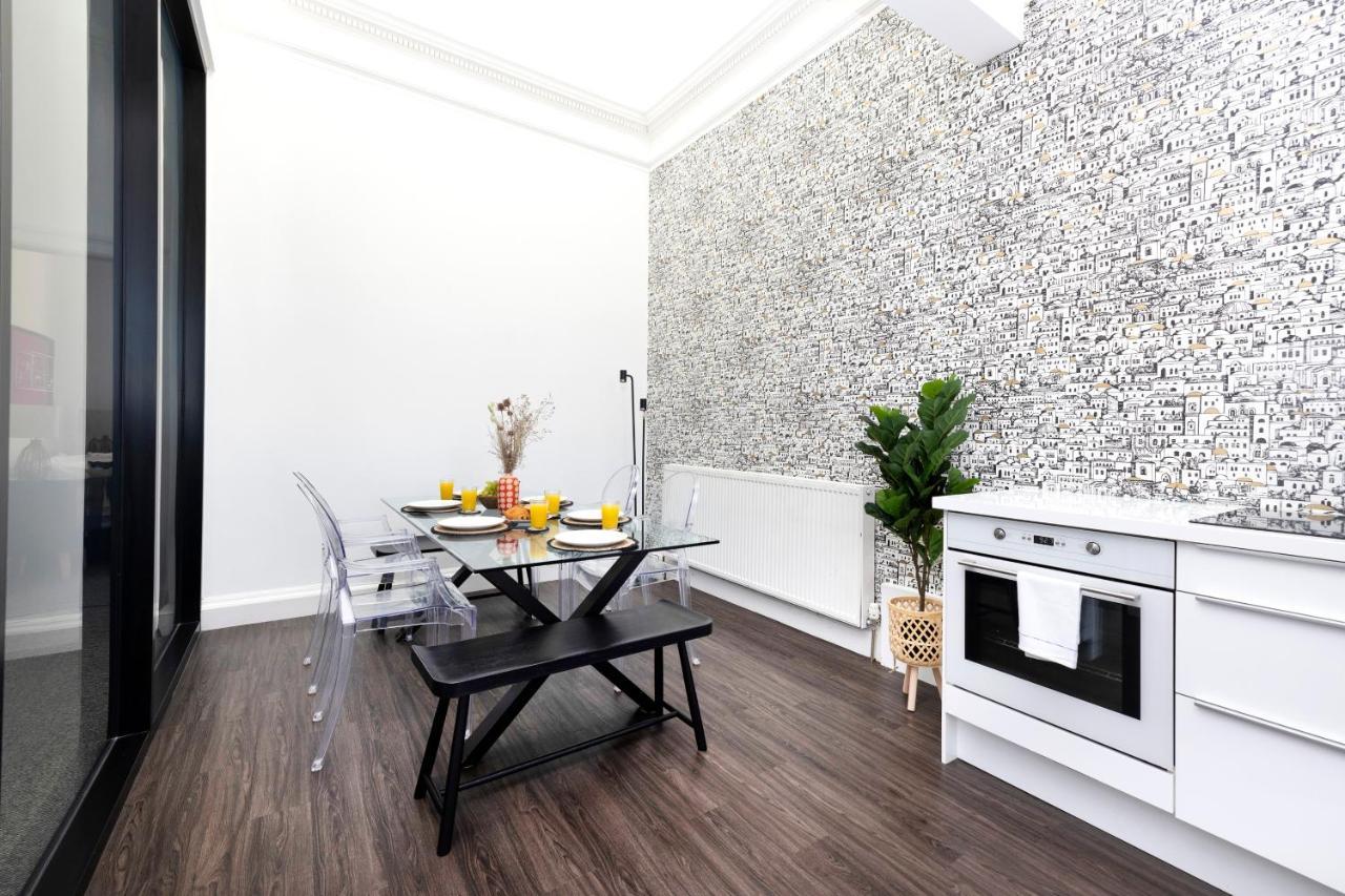 爱丁堡Joivy Delightful Flat With Parking公寓 外观 照片